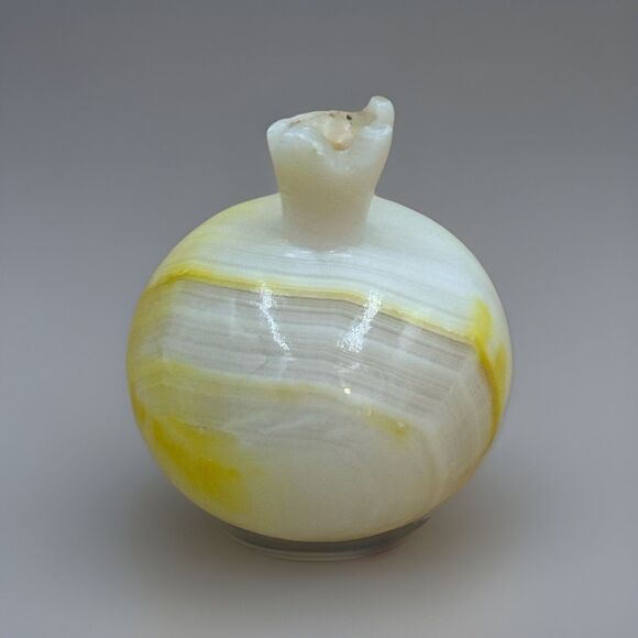 Vintage Italian Alabaster Fruit, Yellow and White Carved Stone - Pomegranate - Picture 1 of 4